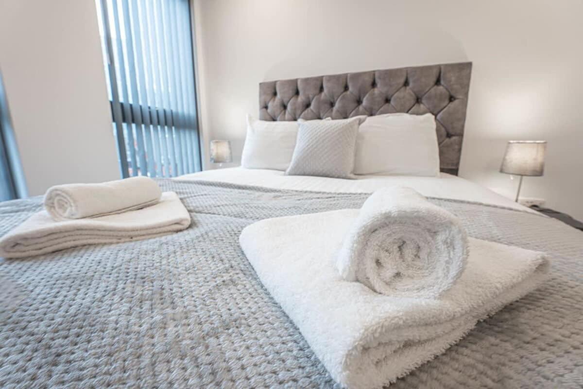 Lovely 1 Bedroom Apartment In Central Location Birmingham Extérieur photo